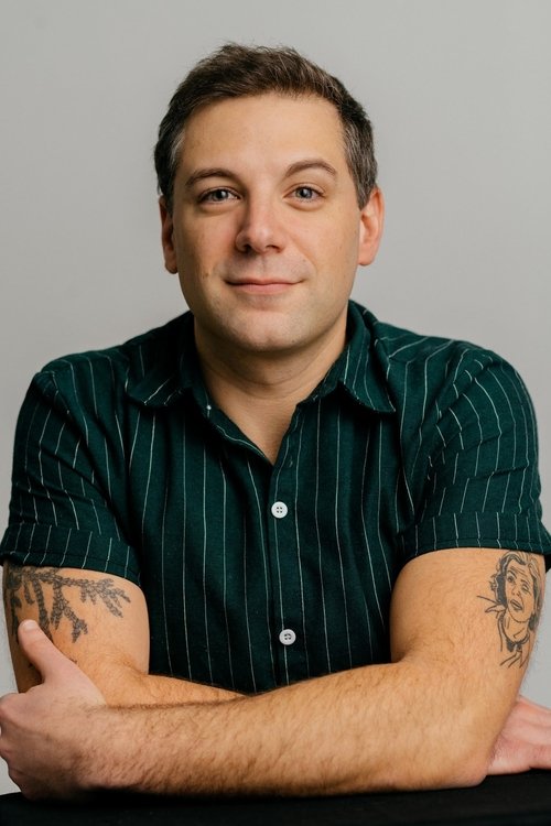 Aaron Harris as Eddie (voice)