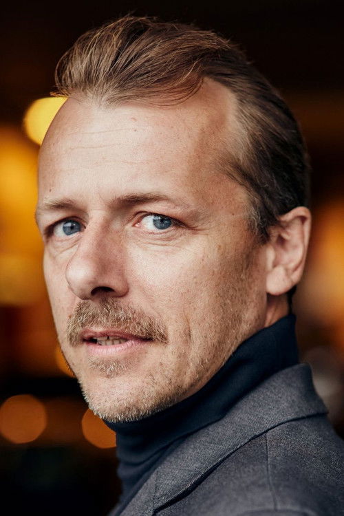 Marius Bjerre Hansen as 