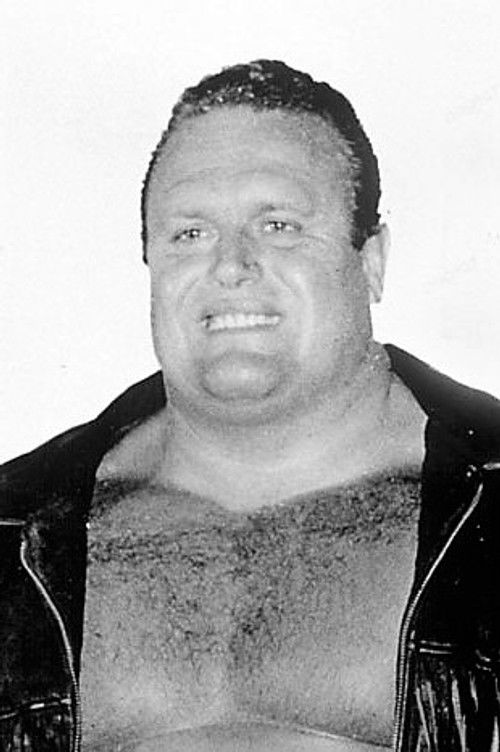 Hércules Cortés as Rosario brother