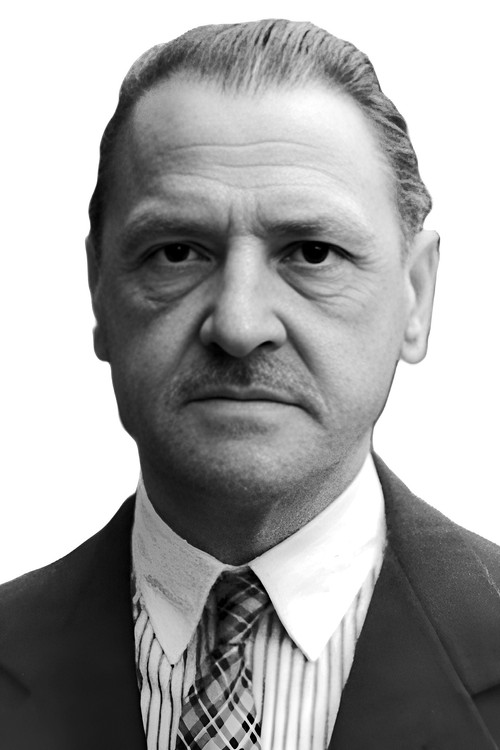 Gordon Nelson as Lecturer