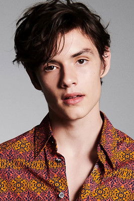 Luke Partridge as Tom Sawyer