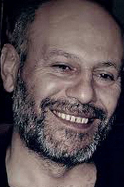 Süleyman Karadağ as Şivan