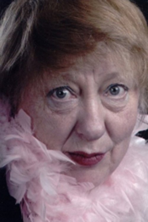 Olga Abrego as Vinz's Aunt