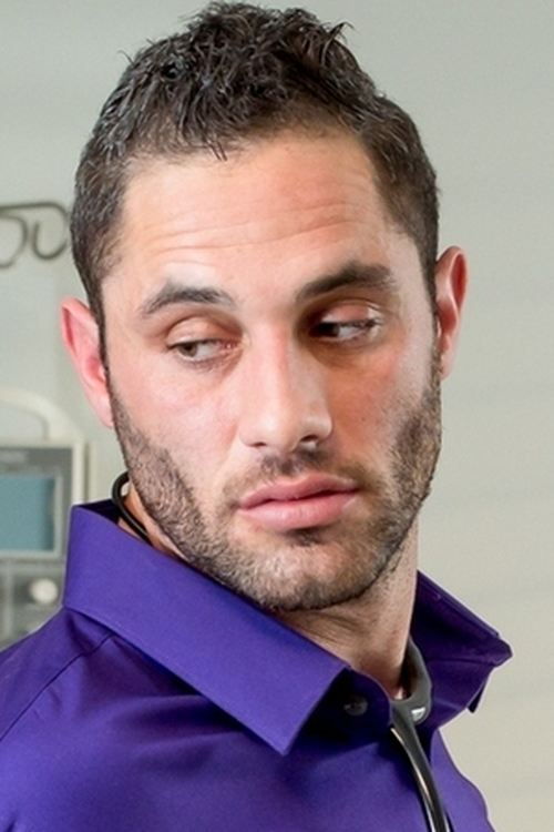 Damon Dice as Bodyguard 2