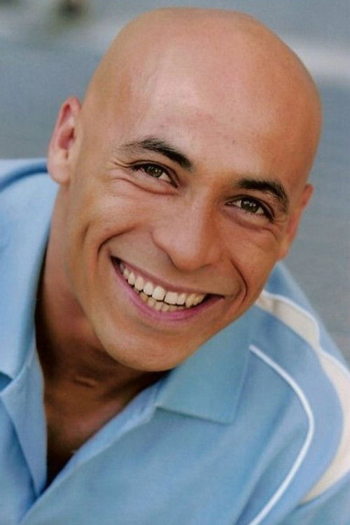 Aldo Gonzalez as Lorenzo