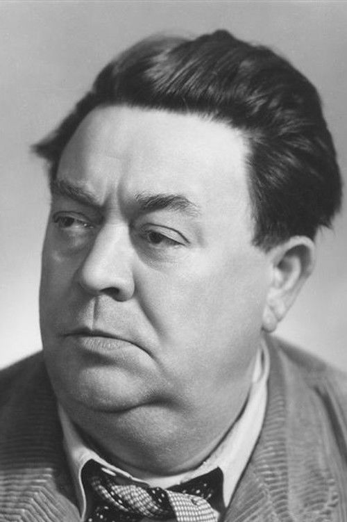 Saša Rašilov as Piskoř