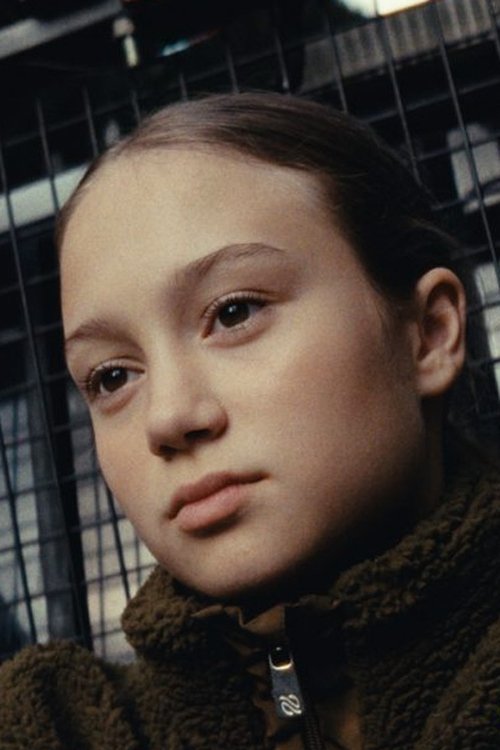 Kiwi Casslind as Jackie