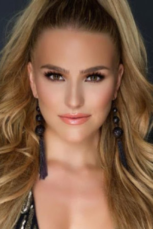 Toneata Morgan as Queen Mary of Scots