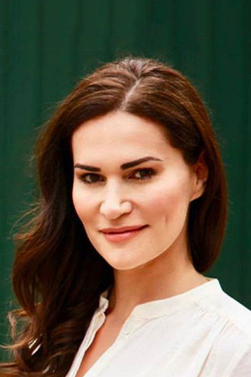 Dimitra Tziova as Κάτια