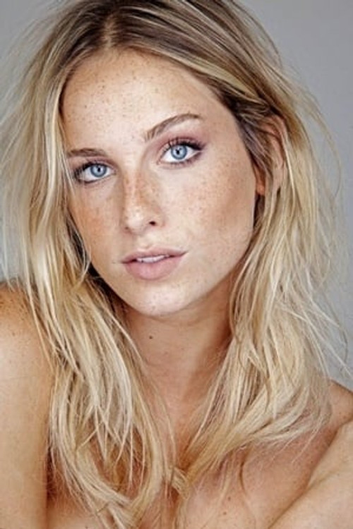 Dani Gondim as Marília Álvarez