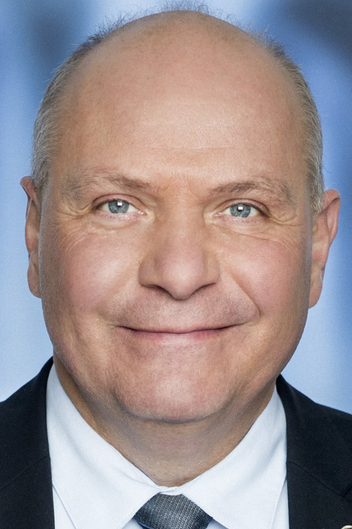 Søren Gade as himself