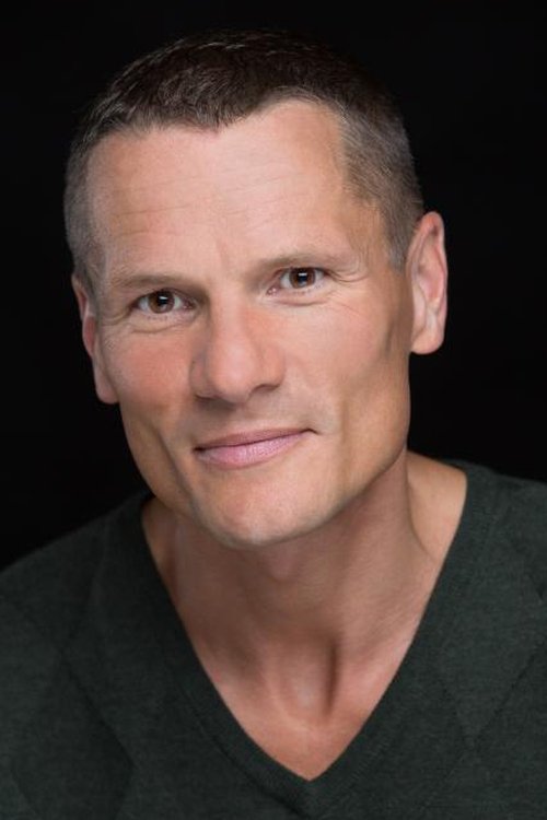 Peter Stark as Engel