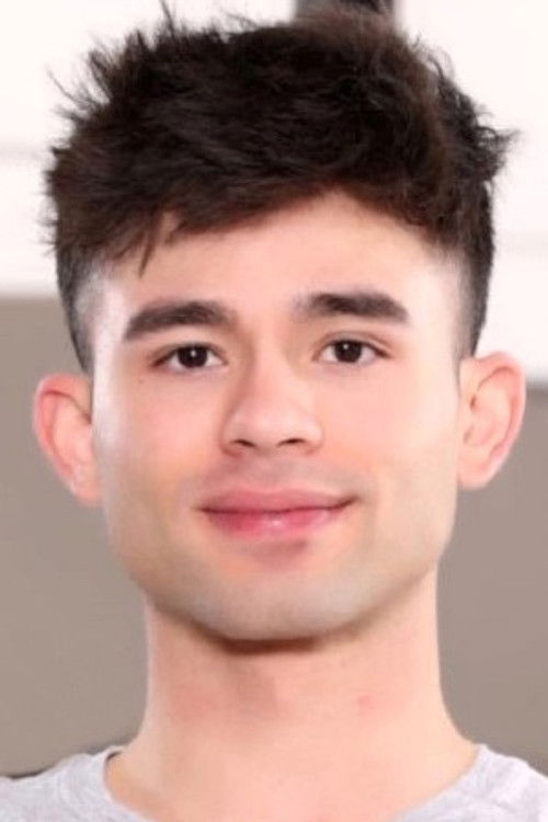 Enzo East profile photo