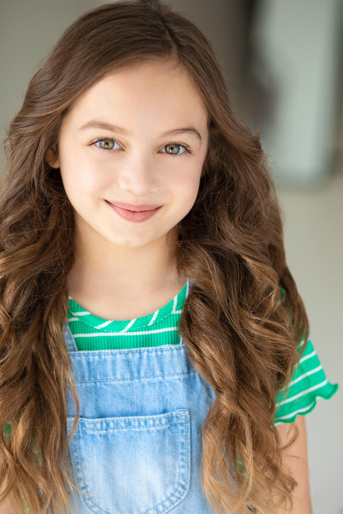 Grace Kelly Quigley as Annabelle