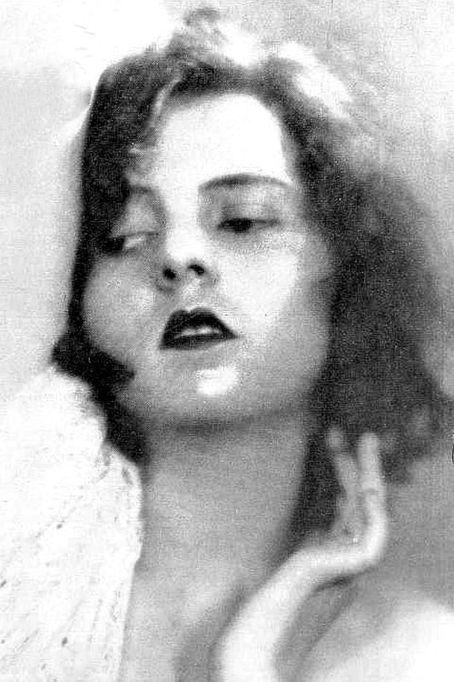 Jill Dennett as Molly (uncredited)