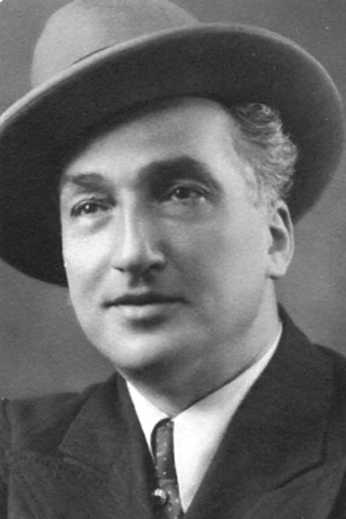 Achille Majeroni as Sergio Natali