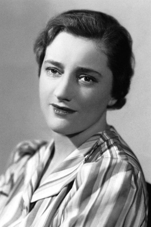 Elena Ponsova as Crone / Librarian (voice)