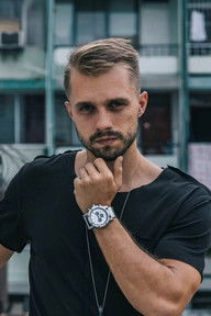 Patrick Vollert as Esplendor