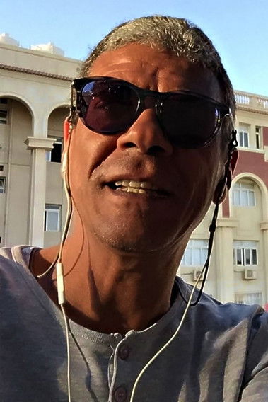 Fadel El Garhy as ميشو-شقيق إيلين