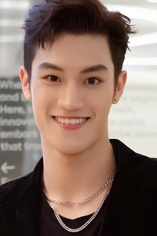 Praphoom Vasuratna as Tim