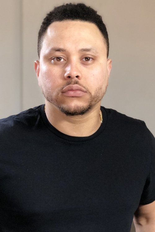 D'Anthony Palms as Cop #2