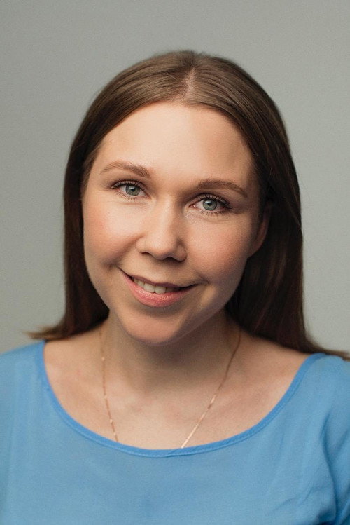 Анастасия Гайворонская as Малевич