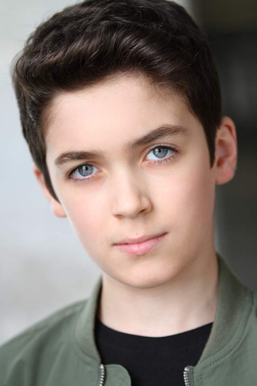 Braxton Alexander as Mike