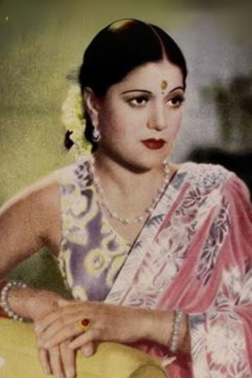 Sardar Akhtar as Singer