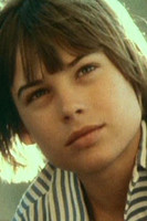 Thierry Tevini as Julien