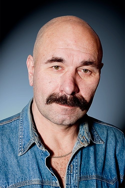 Rustam Abdrashitov as Mukhamedov