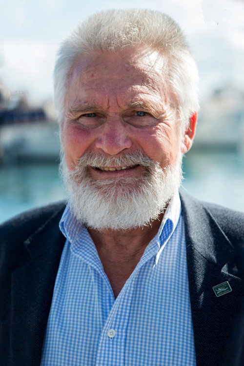 Bernard Delemotte as Self