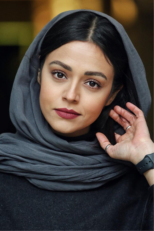 Sogol Khaligh as Jeyran Tadayon