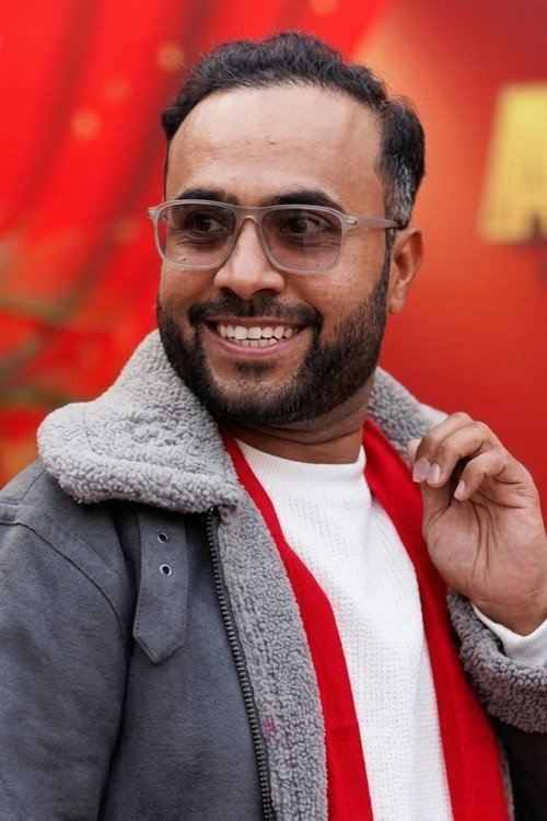 Bijay Baral as Purna Bahadur