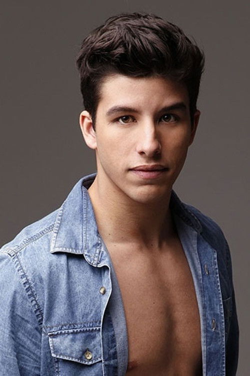 Ricky Tavares as José (jovem)