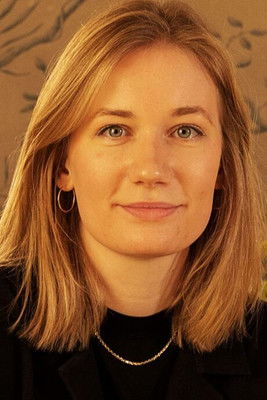 Lucia Vinde Dirchsen as Anne