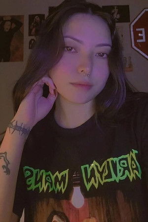 Keisy Yamaki as Mayla