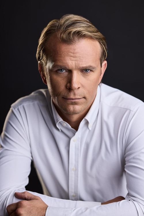 Ryan Kotack as Steven