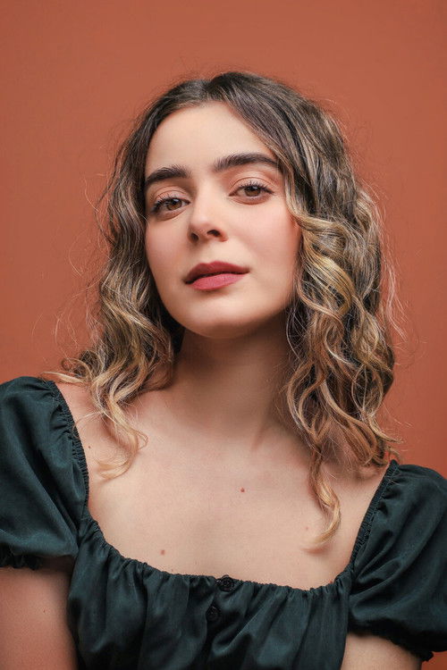 Fabrizia Posada as Thais