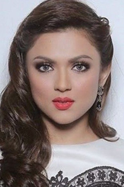 Aishah Ilias as Elaine