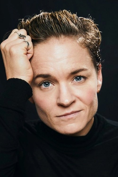 Annevig Schelde Ebbe as Kitty