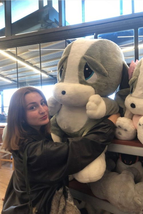 Duru Ceren Çelik as Arkadaş