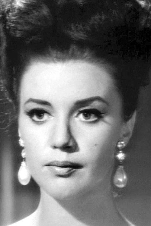 Maura Monti as Female spy