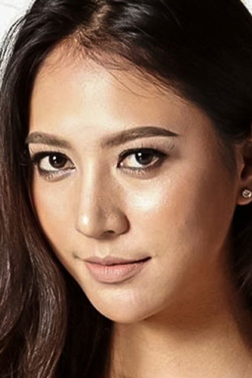 Namwan Raknapak Wongtanatat as Hem