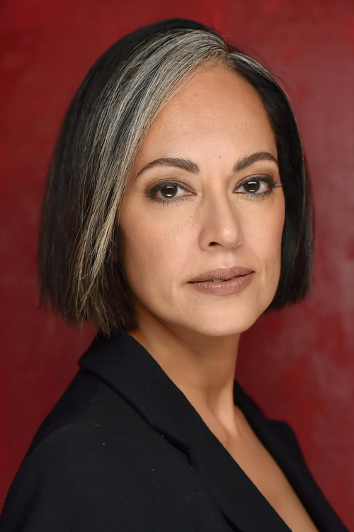 Salma Qarnain as Gita Cywinski