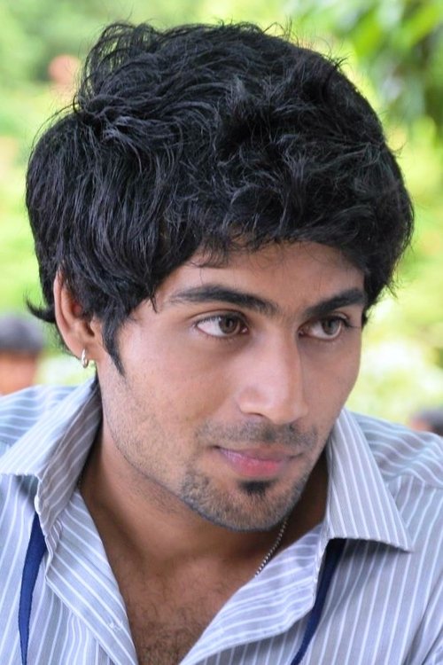 Siddharth Venugopal as Raghu