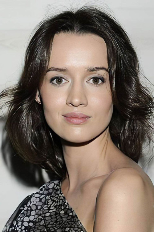 Katarzyna Maciąg as Ania