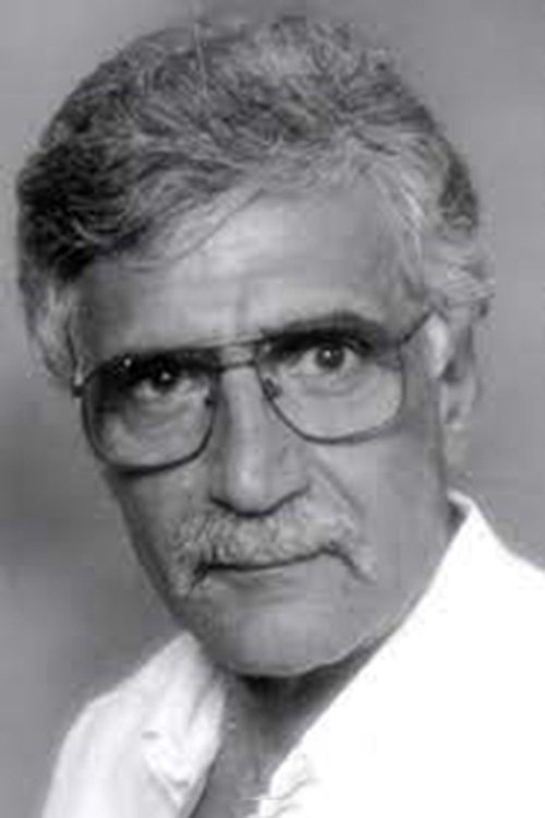 Fivos Georgiades as Old Man