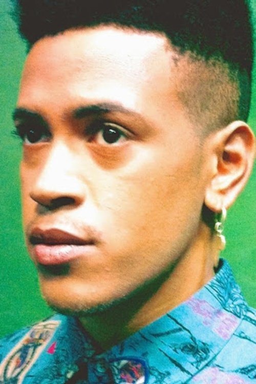 Salomon Mpondo-Dicka as Fêtard