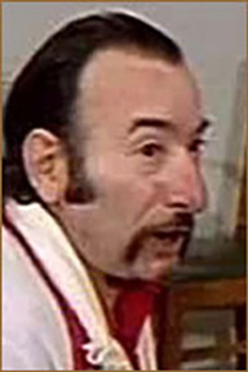 Gennaro Ombra as Biscein