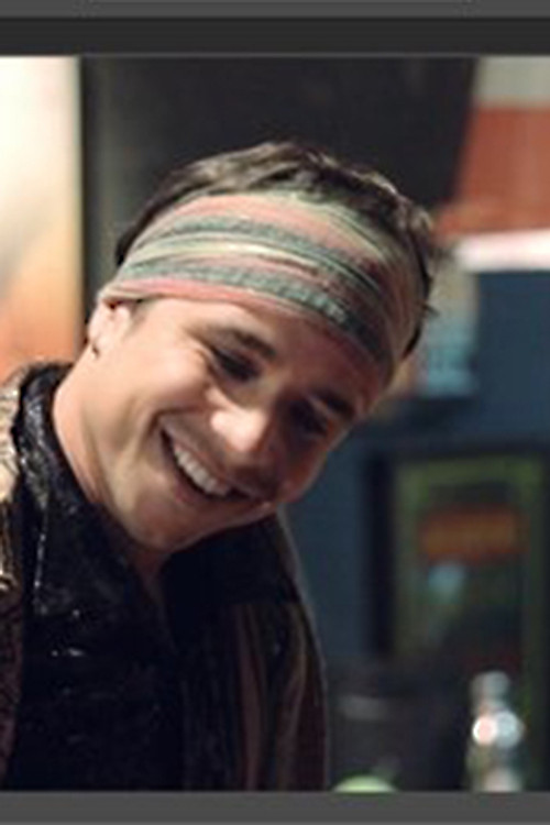 Isaque Ribeiro as Cabo Silveira